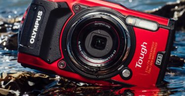 Olympus Tough TG-5 Camera