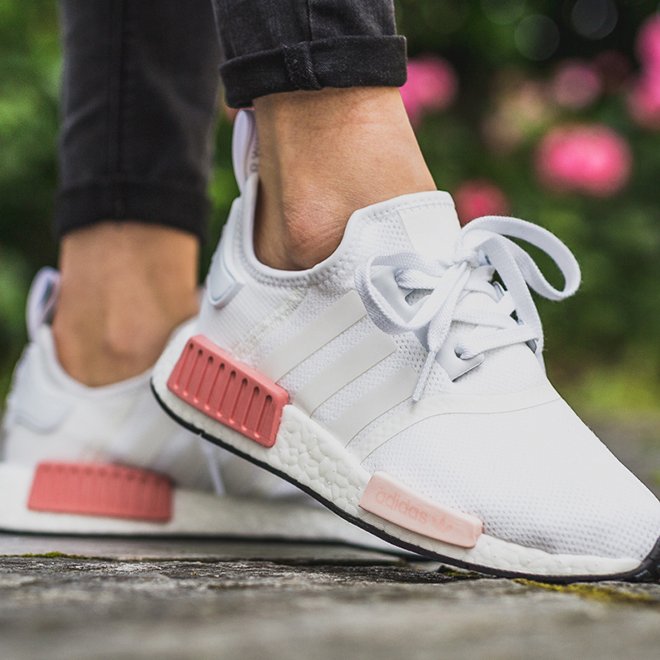 Women's Adidas NMD_R1 Sneakers » Petagadget