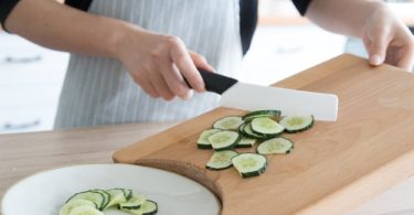 Wooden Cutting Board With Storage