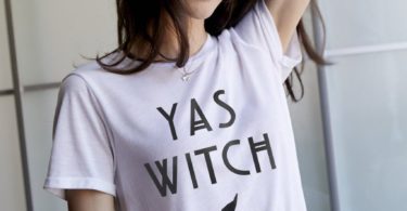 Yas Witch Oversized Tee