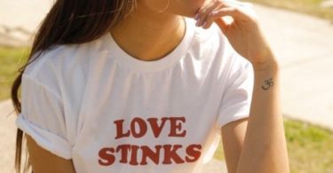 Love Stinks Boyfriend Tee