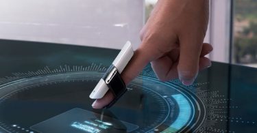 BIRD Wearable Touchscreen by MUV Interactive