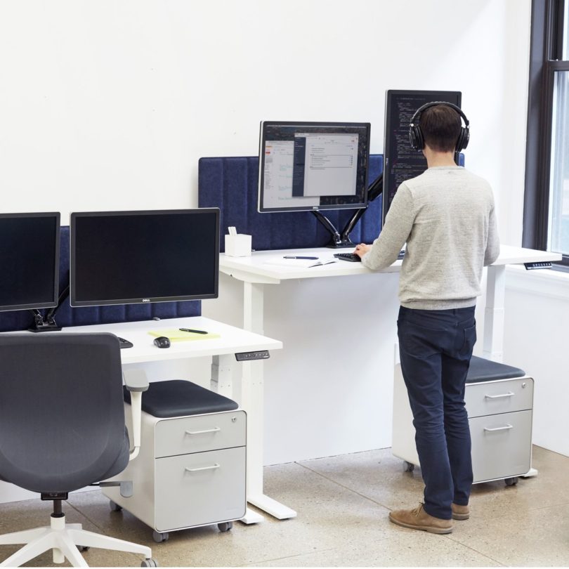 Loft Adjustable Height Standing Desk