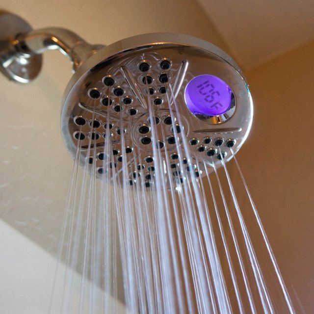 Temp2O Digital Temperature Display Showerhead