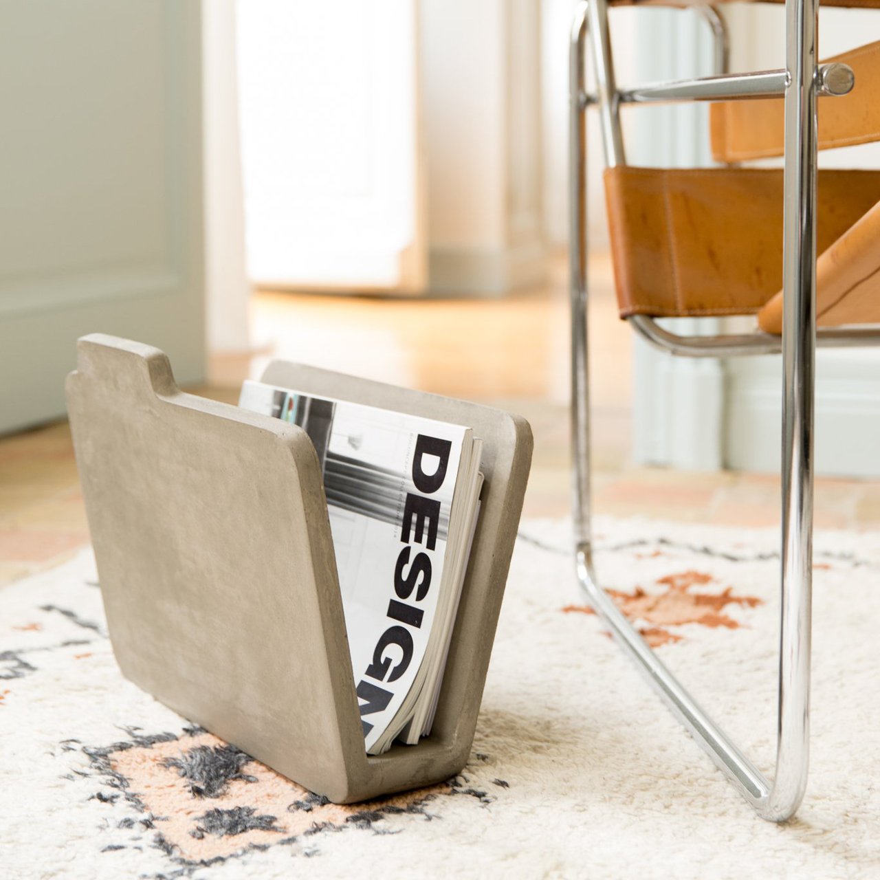 Doc Concrete Magazine Rack