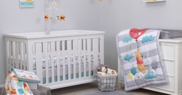 Disney Winnie the Pooh Crib Bedding Set