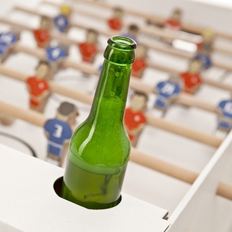 Kartoni Cardboard Foosball Table