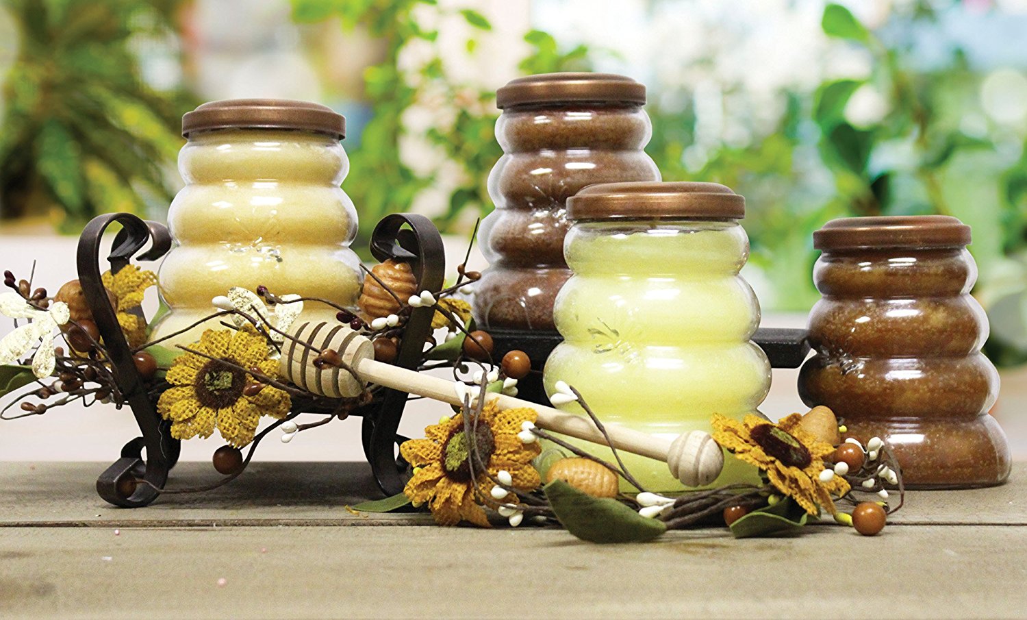 A Cheerful Giver Honey Apple Bee Hive Jar Candle