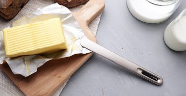 THAT! Spread That Serrated Warming Butter Knife