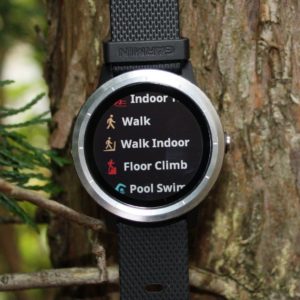 vivoactive 3 vs vivosmart hr