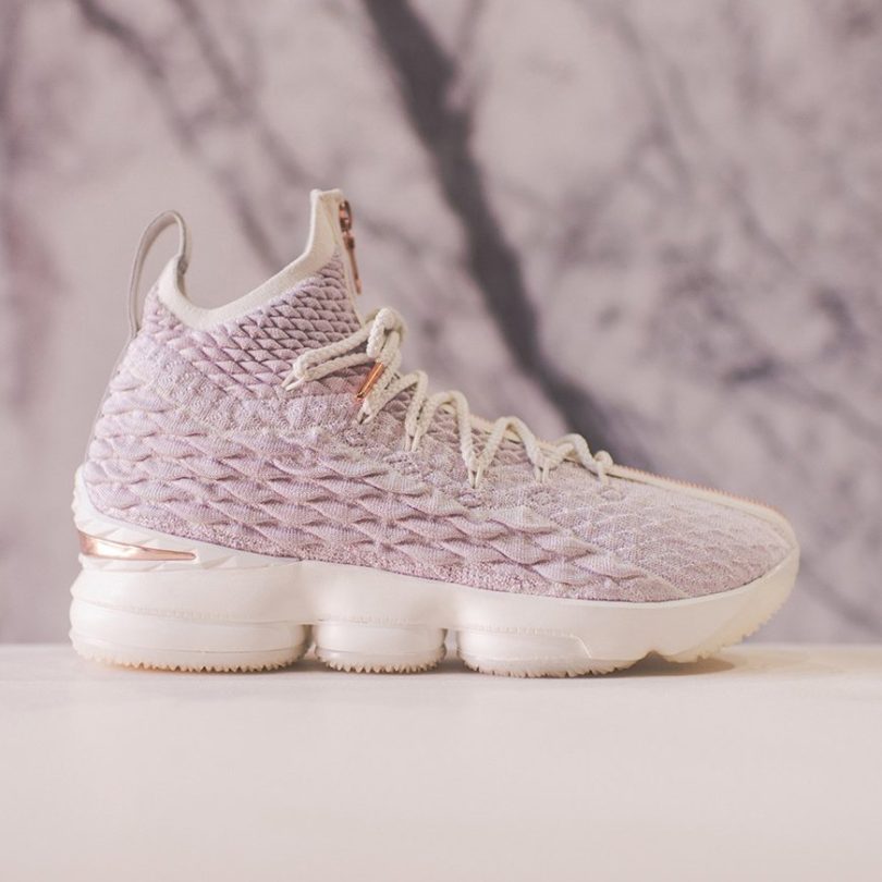 nike 15 wide
