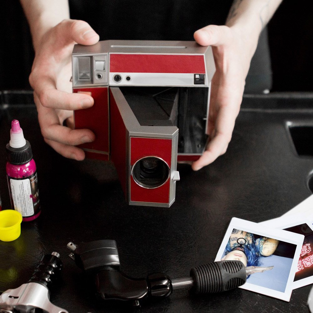 Lomo’Instant Square Camera