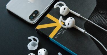 EarBuddyz 2.0 Apple Airpods and EarPods Covers