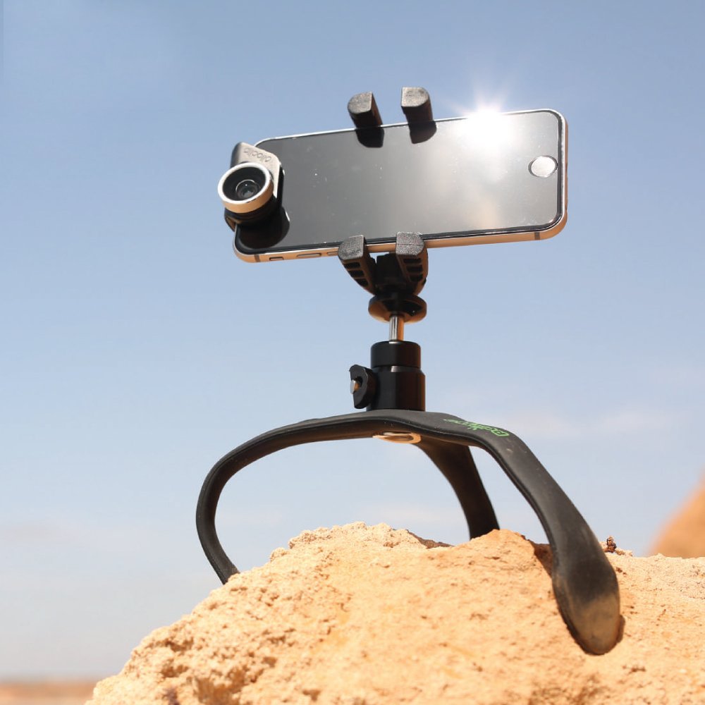 The GekkoXL Flexible Tripod for DSLR Cameras, Smartphones and GoPro