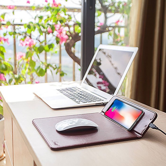 Wireless Mouse Pad Mat Charger