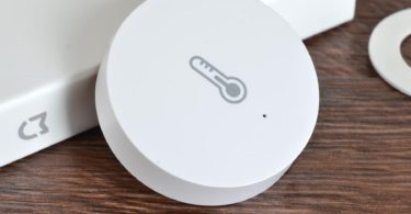 Xiaomi Mini Smart Home Temperature and Humidity Sensor