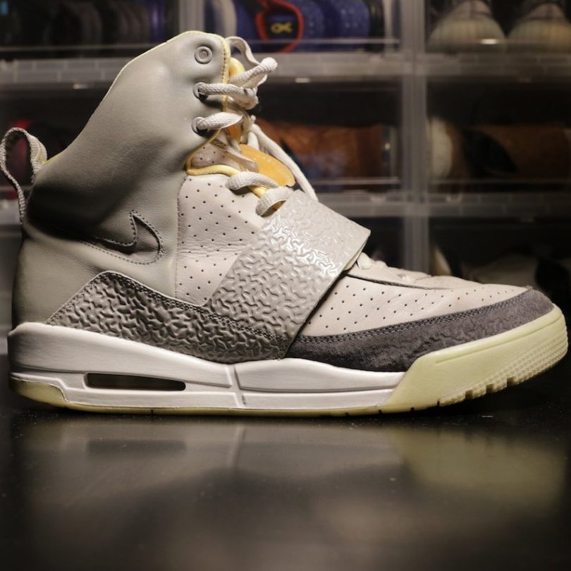 Nike Air Yeezy Zen Grey