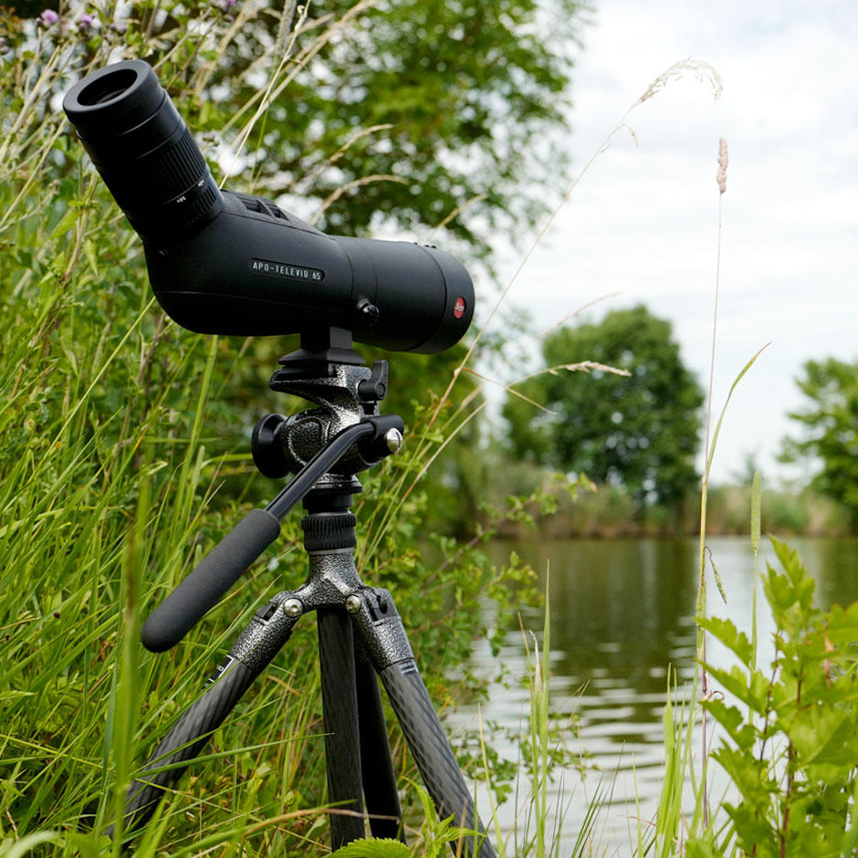 Leica APO-Televid 82 Closer to Nature Spotting Scope Kit