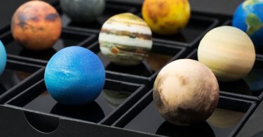 Solar System Mini Set with Augmented Reality by AstroReality