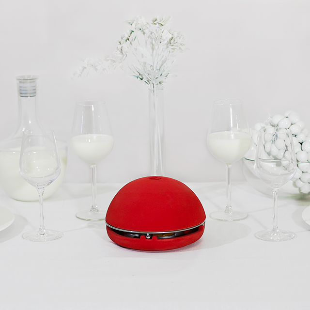 Egloo Red Candle Powered Heater