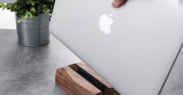 Wooden MacBook Dock