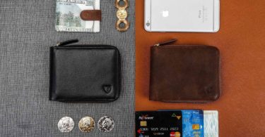 RFID Men’s Leather Zipper Bifold Wallet