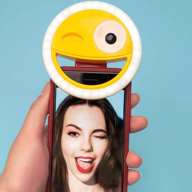 Emoji Selfie Light