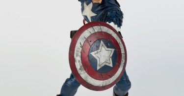 Captain America 1:6 Scale Action Figure