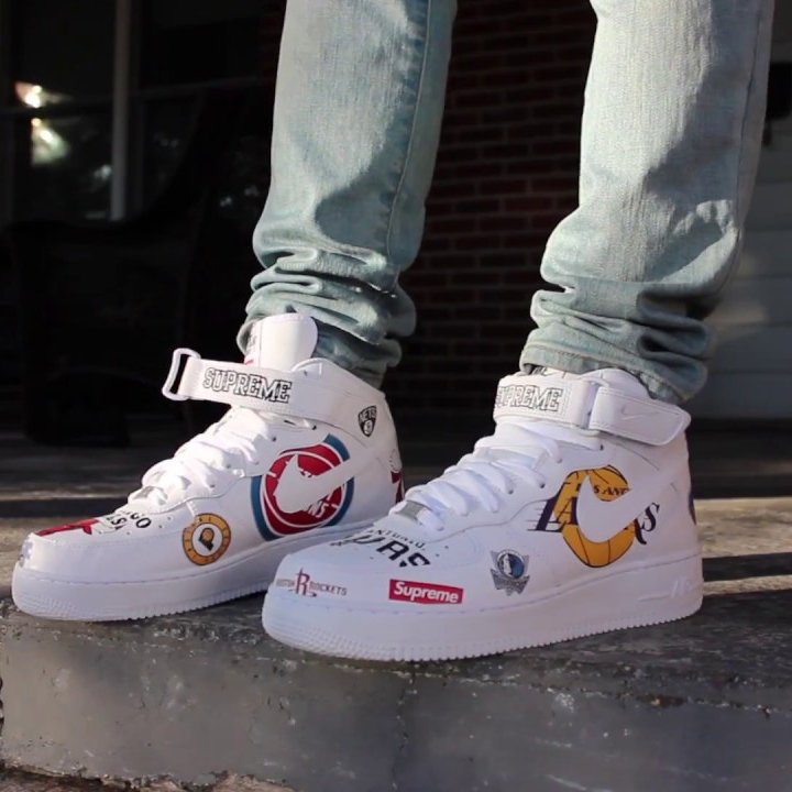 Air Force 1 Mid Supreme NBA White