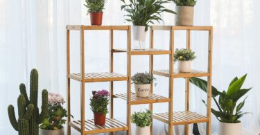 SONGMICS Bamboo Customizable Plant Stand