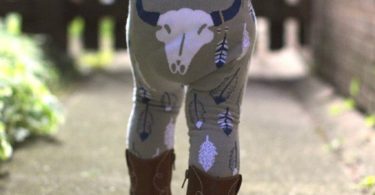 Southwest Steer Feathers Legging