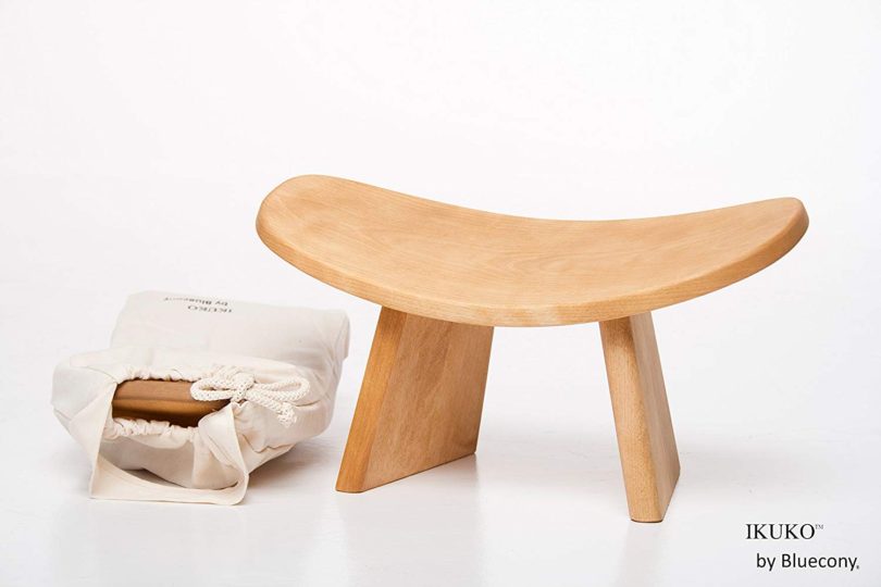 IKUKO by Bluecony Original – Travel Version – Wooden Kneeling Ergonomic Meditation Bench (Natural Wood) wth cotton bag