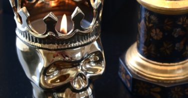 Gold Monte-Cristo Wood Charnel Bonaparte Skull Candle