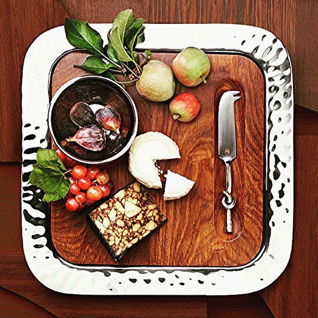 Sierra Serve Tray with Wood Insert & Helxy Cheese Knife
