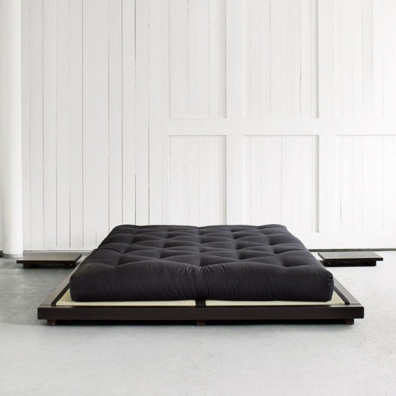 Dock Bed