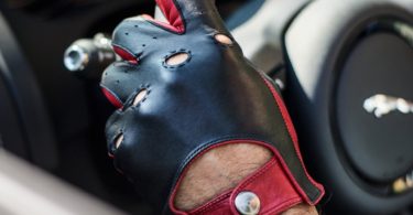 The Black/Crimson Heritage Gloves