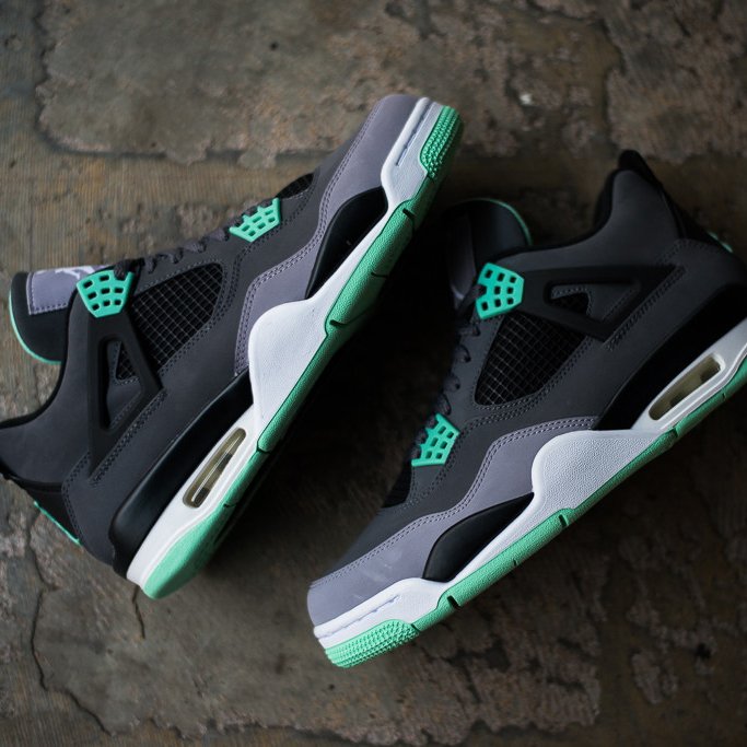 Jordan 4 Green Glow