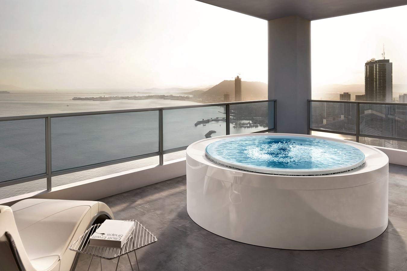 Fusion 200 Whirlpool Bathtub