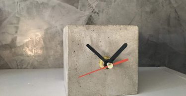 Concrete clock table cube