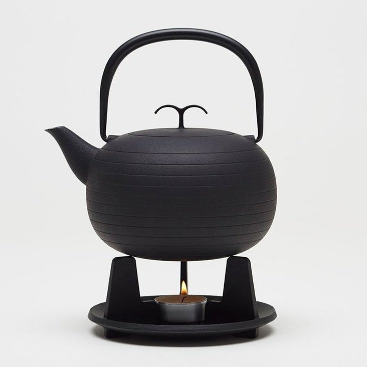 Palma Cast Iron Teapot