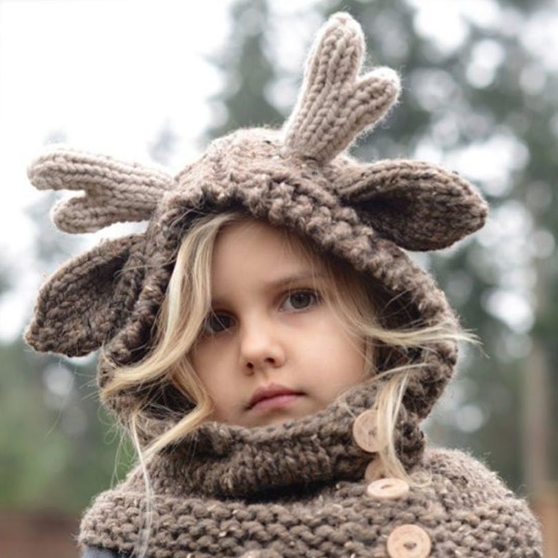 Knitted Elk Hat & Gloves