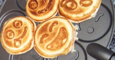 Smiley Face Pancake Pan