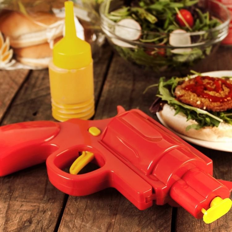 Pistol Sauces Dispenser