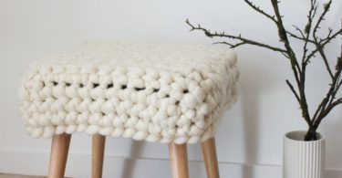 Natural Chunky Sheep Stool by Com Raiz