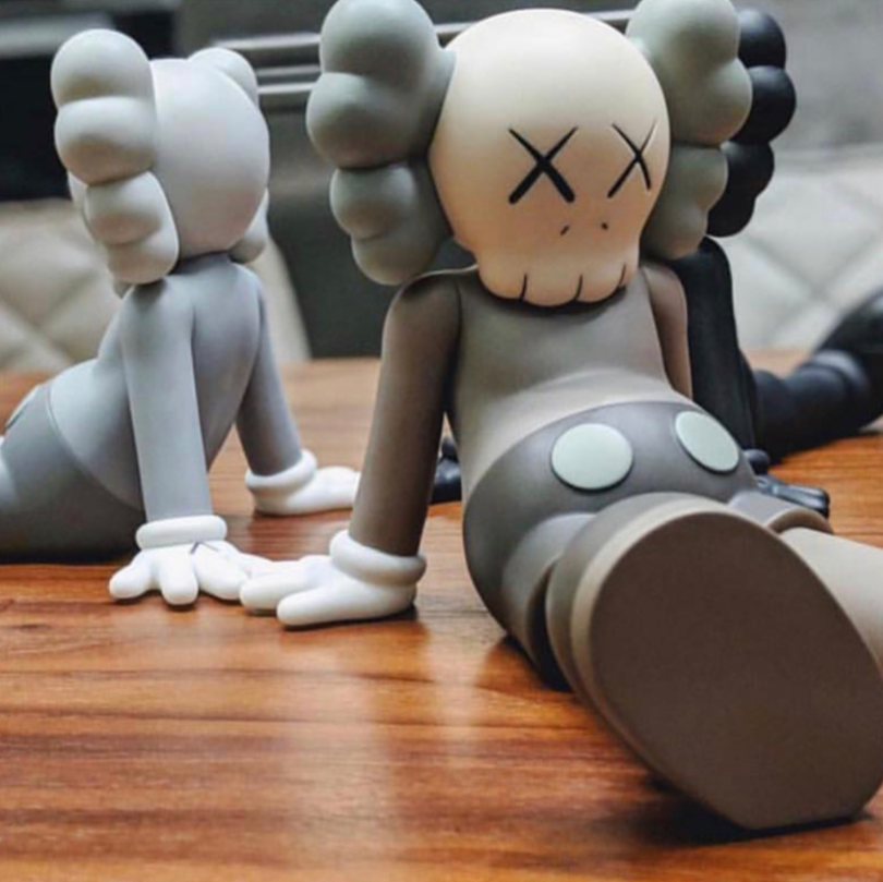 Kaws Holiday Companion Vinyl Figure Complete Set of 3