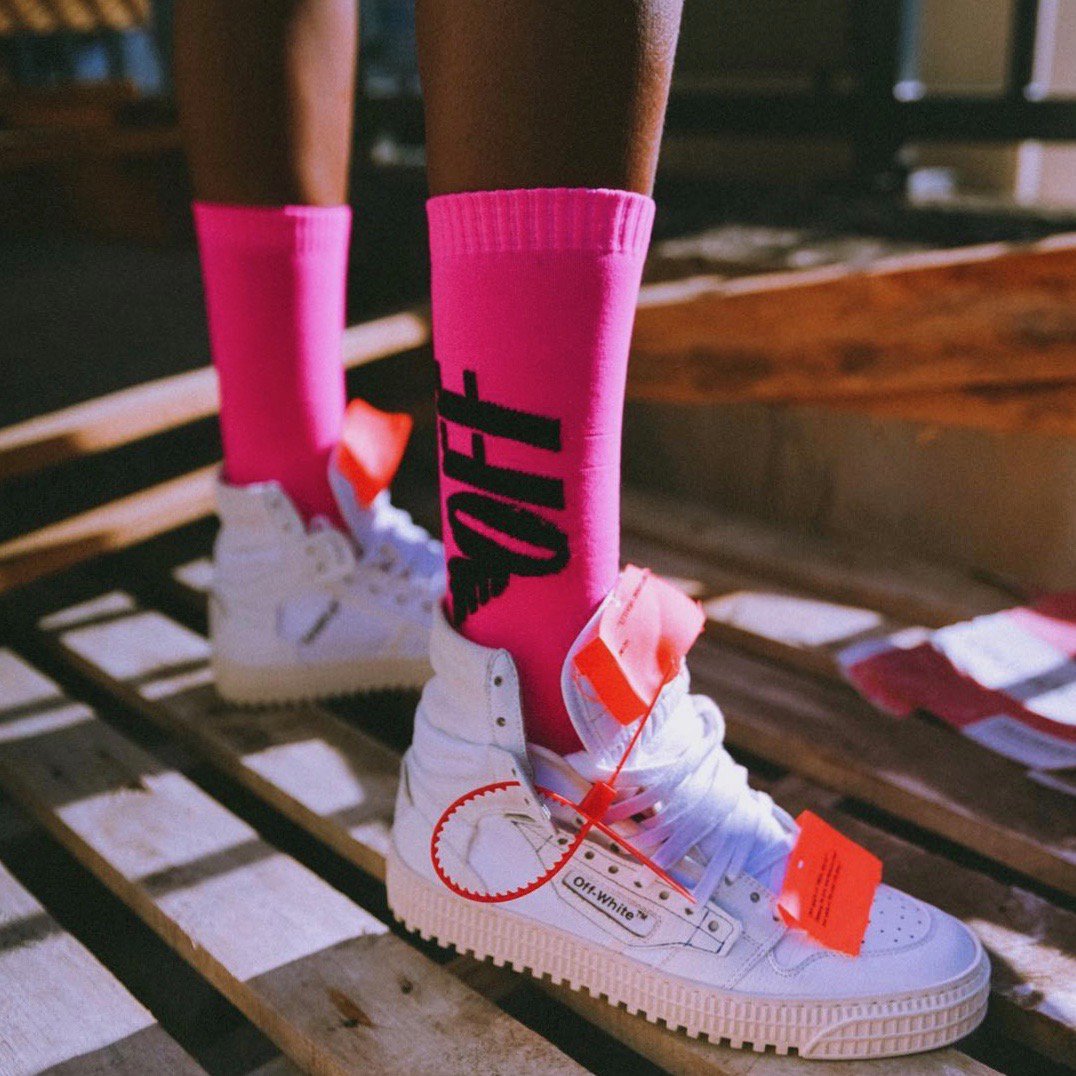 Off-White Pink Wings Socks » Petagadget