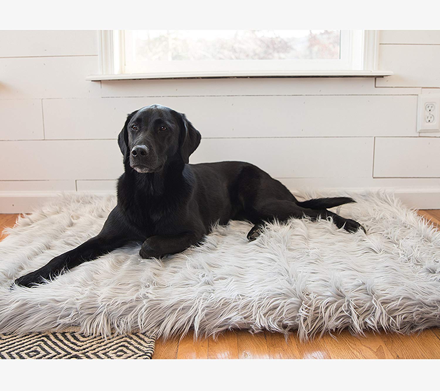 PupRug Faux Fur Memory Foam Orthopedic Dog Bed