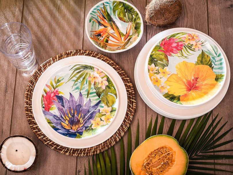 Melamine Dinnerware Tropical Design Set of 18 Pieces
