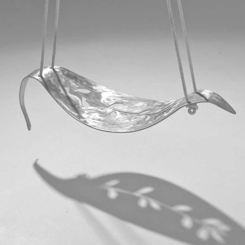 Leaf Hanging Swing Chair from Studio Stirling
