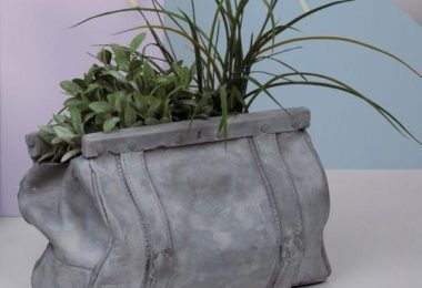 Concrete Sac Vase